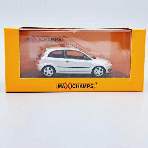 Ford Fiesta 2002 1:43 Ezüst Minichamps