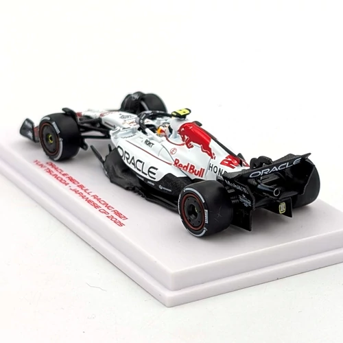 Oracle Red Bull Racing RB21 #22 1:64