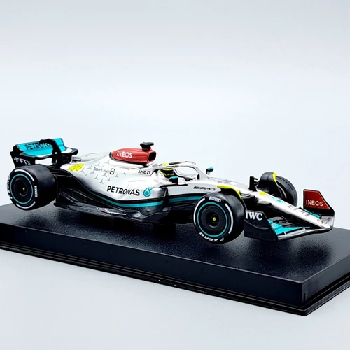 Mercedes-AMG F1 W13 E Performance 1:43