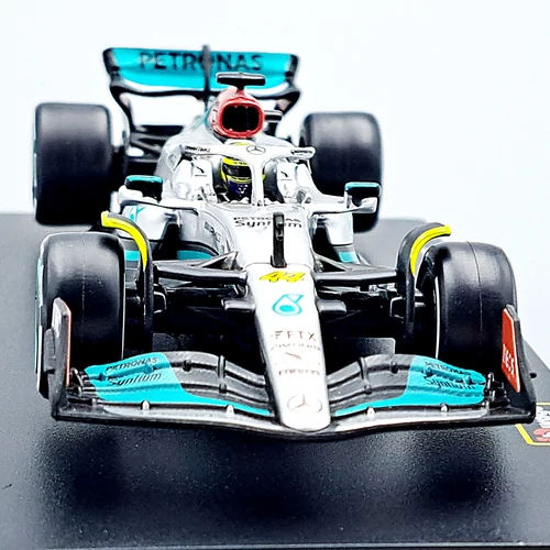 Mercedes-AMG F1 W13 E Performance 1:43