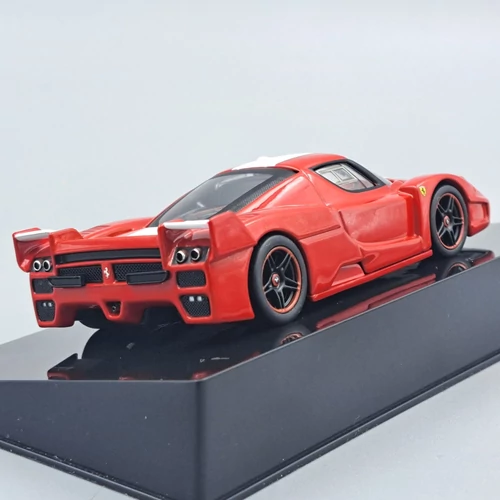 Ferrari FXX 2006 1:43 Hot Wheels fém autó modell