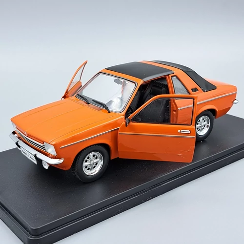 Opel Kadett C Aero 1976 1:24 fém autómodell