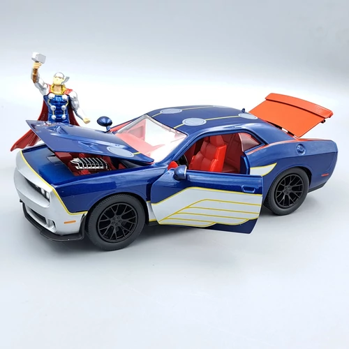 Dodge Challenger SRT Hellcat 1:24 Thor autó modell Jada