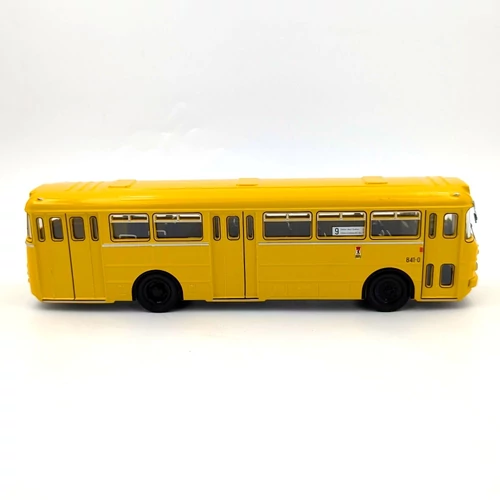 Ikarus 556 1:43 sárga autóbusz modell