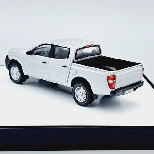 Renault Alaskan Pick-Up 2017 1:43 Norev autó modell