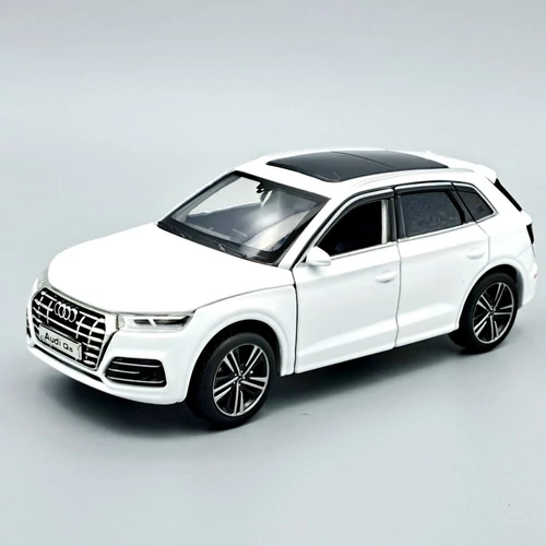 Audi Q5 1:32 fehér Tayumo játékautó