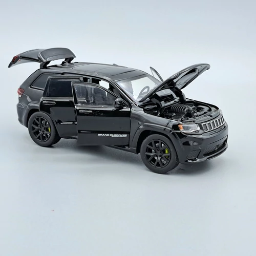 Jeep Grand Cherokee 1:32 Tayumo játékautó