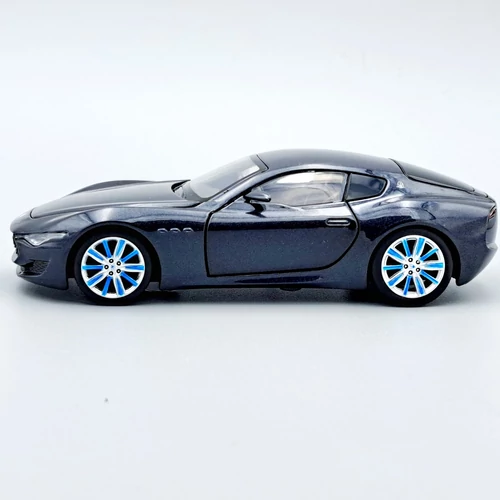 Maserati Alfieri 2014 1:32 Tayumo modell autó