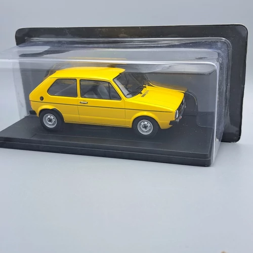  Volkswagen Golf I Caribe 1:24 retró modell autó