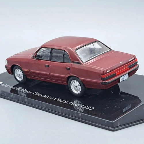 Chevrolet Opala Diplomata 1992 1:43 fém autómodell