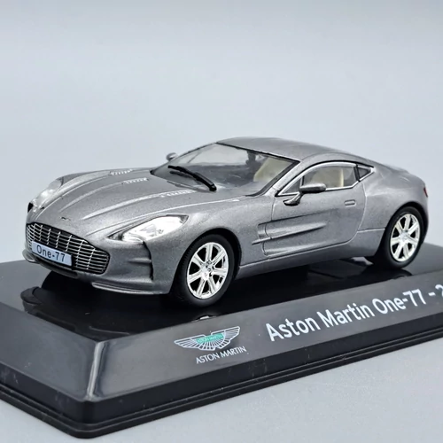 Aston Martin ONE-77 2009 1:43 fém autó modell