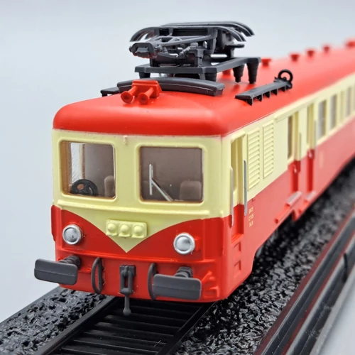 Automotive Z-7100 1960 1:87 fém modell vasút