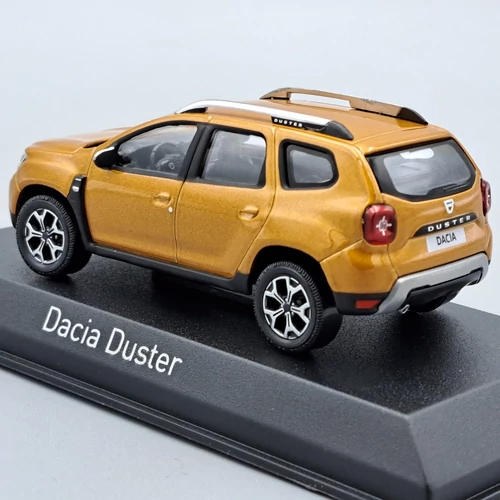 Dacia Duster 2017 1:43 barna Norev fémautó modell