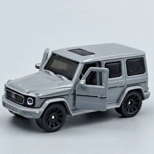 Mercedes G580 2024 1:64 Matchbox moving parts kisautó