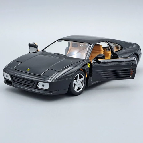 Ferrari 348TB 1989 1:24 Bburago fém autómodell vitrinben 