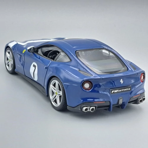 Ferrari F12 Berlinetta N 7 2012 1:24 Bburago autó modell