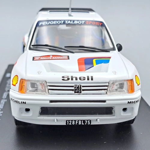 Peugeot 205 T16 #3 Rally 1984 1:24 die cast