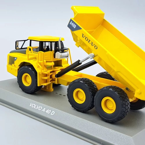 Volvo A40 D 1:72 fém teherautó modell