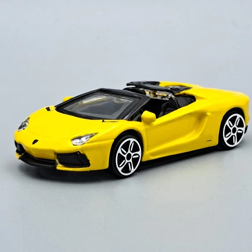 Lamborghini Aventador Roadster Bburago játékautó