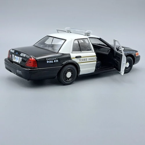 Ford Crown Victoria Police 2011 1:24 fém autó modell