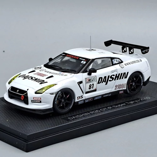 Nissan Daishin R-35 GT-R 1:43 Ebbro fém autó modell