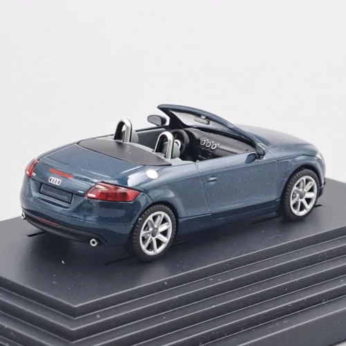 Audi TT Roadster 1:87 H0 kék modell autó