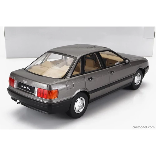 Audi 80 B3 1989 1:18 Triple 9 modellautó modell autó