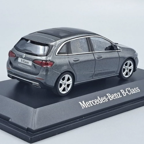 Mercedes Benz B-Classe W247 1:43 szürke autó modell