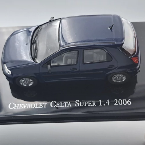 Chevroet Celta Super 1.4 2006 1:43 fém modell autó