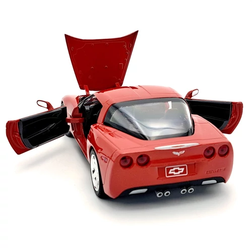 Chevrolet Corvette Coupe 2005 1:24