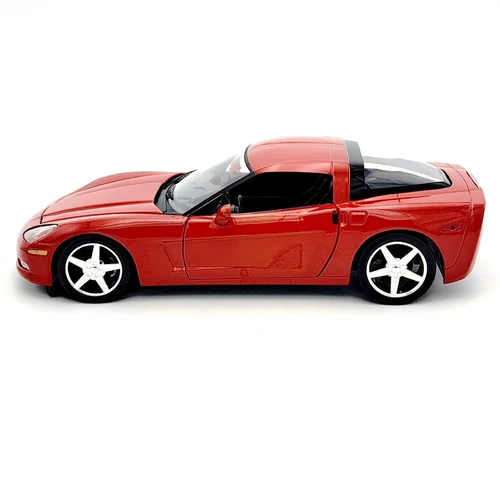 Chevrolet Corvette Coupe 2005 1:24