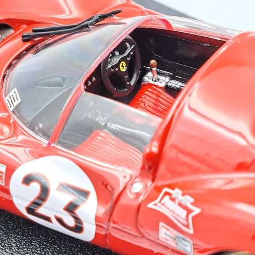  Ferrari 330 P4 24h Daytona 1967 1:43 retró Altaya die cast modell autó