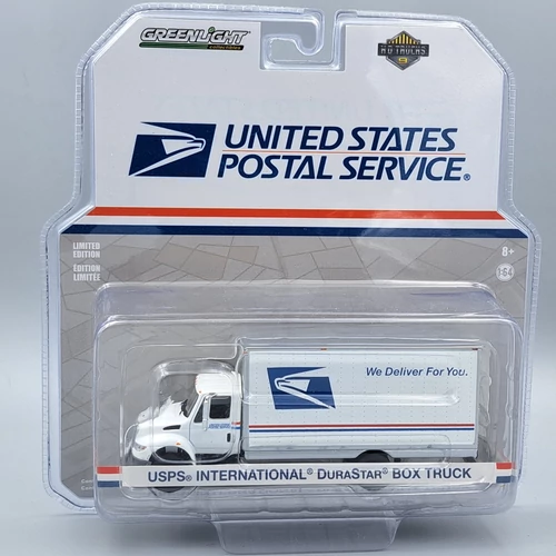  International Durastar Box Track 1:64 fém modellautó