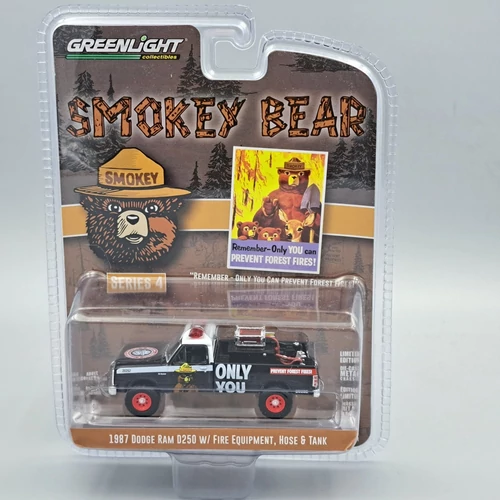 Dodge Ram D250 1987 1:64 Greenlight kisautó modell