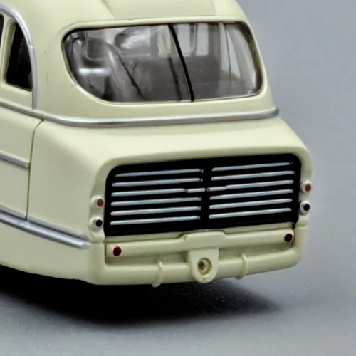 Ikarus 66 3 ajtós KVK Annaberg 1964 1:87 Brekina autóbusz modell