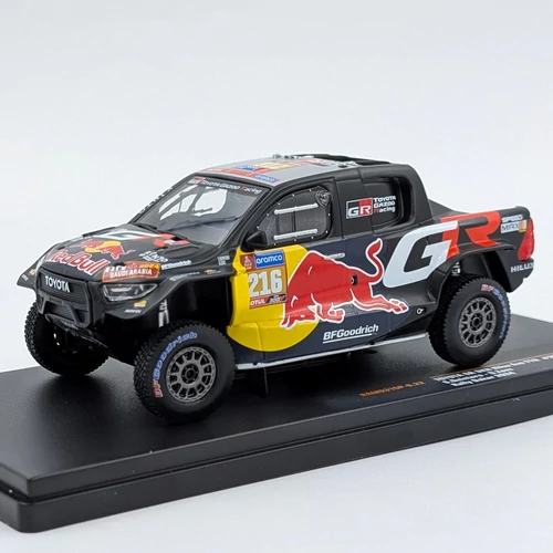 Toyota Supra DKR Hilux EVO IXO 1:43 #216 modell autó fémautó