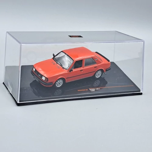 Skoda 130L 1988 1:43 IXO modell autó