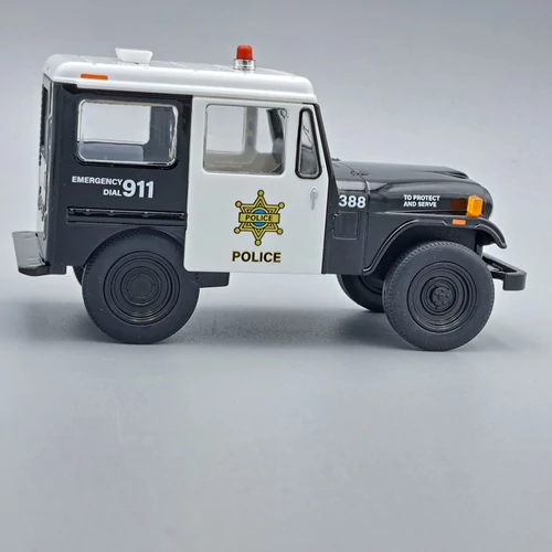 Jeep DJ-5B 1971 Police Kinsmart fém modell autó