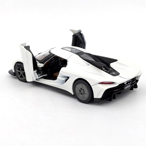 Koenigsegg Jesko Absolut Kinsmart fehér kisautó