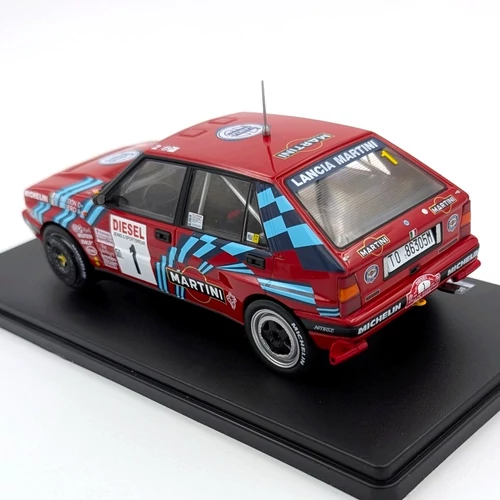 Lancia Delta Integrale 16V #1 1:24 Atlas rally autómodell