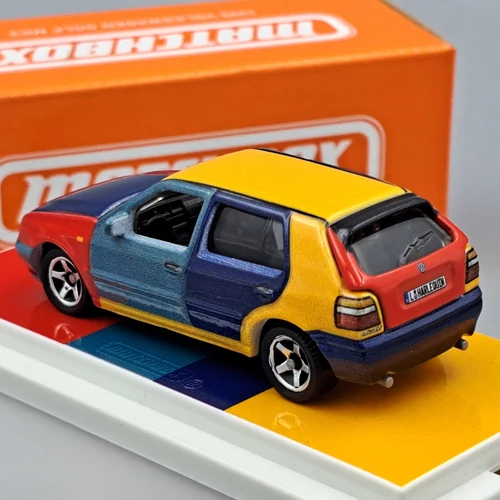 Volkswagen Golf 3 1995 Matchbox Harlekin fém modell autó