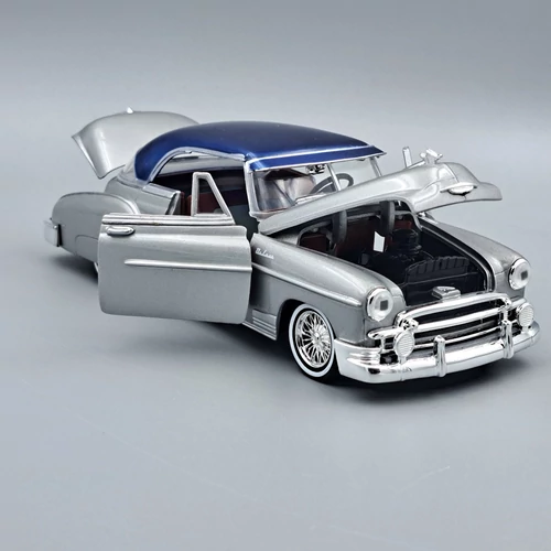  Chevrolet Bel Air 1950 1:24 MotorMax modell autó