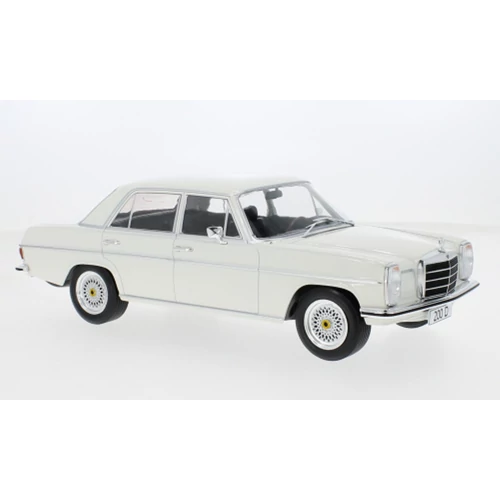 Mercedes-Benz 200 D W115 1:18 MCG fehér modellautó