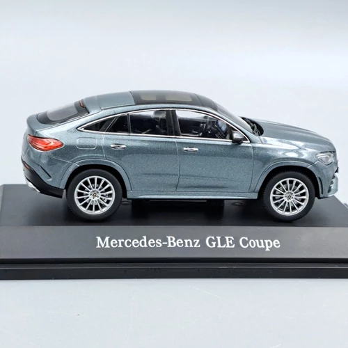 Mercedes Benz GLE Coupe AMG C167 1:43 autó modell