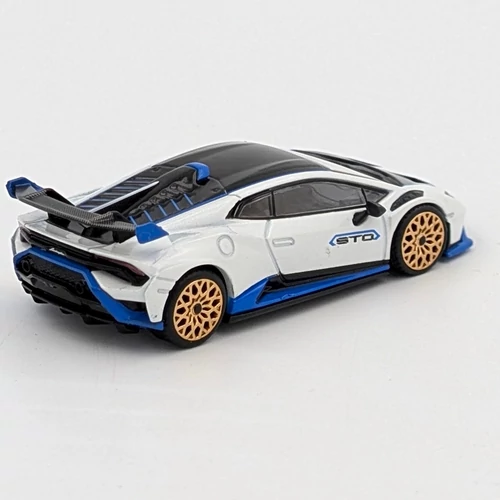 Lamborghini Huracan STO 1:64 Mini Gt 788 modellautó