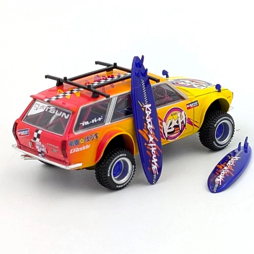 Datsun 510 Wagon 4x4 1:64 Mini Gt //210 fém autómodell