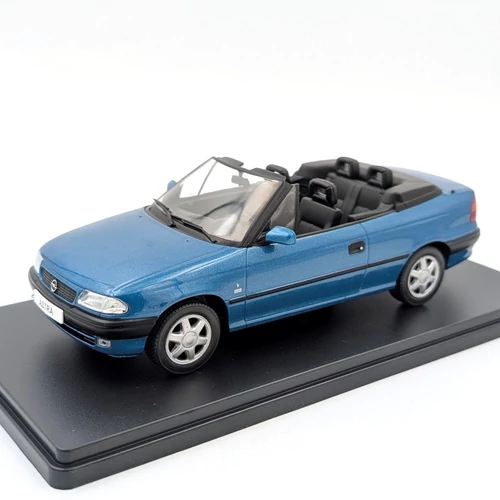 Opel Astra F Cabrio 1:24 White Box