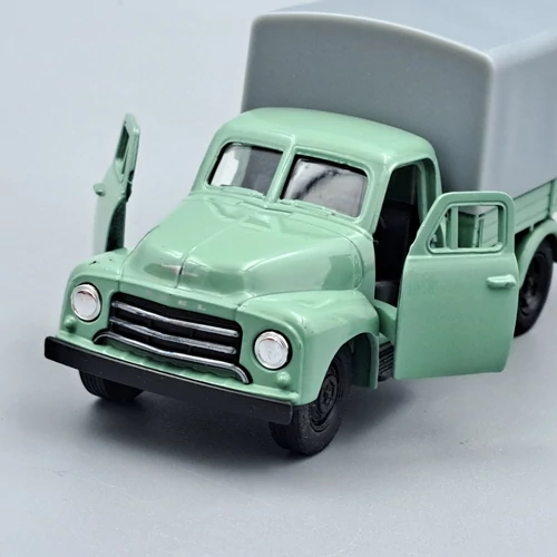 Opel Blitz 1952 zöld Welly retró modellautó