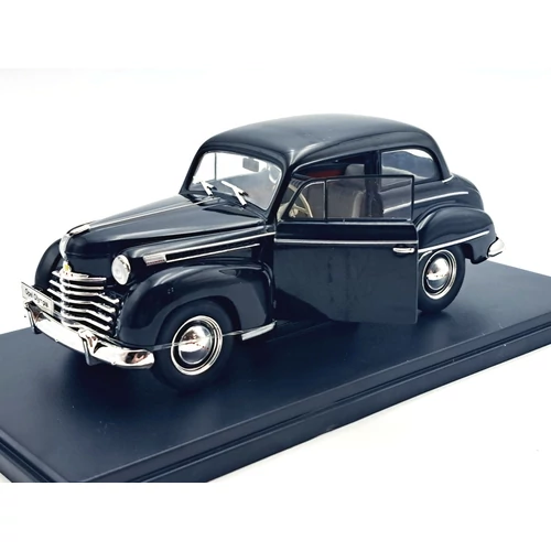 Opel Olympia 1951 1:24