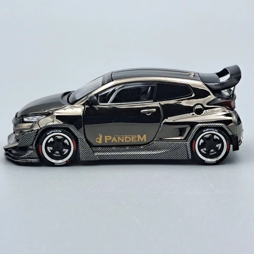 Toyota Yaris Pandem GR 2023 1:64 fekete fém modell autó